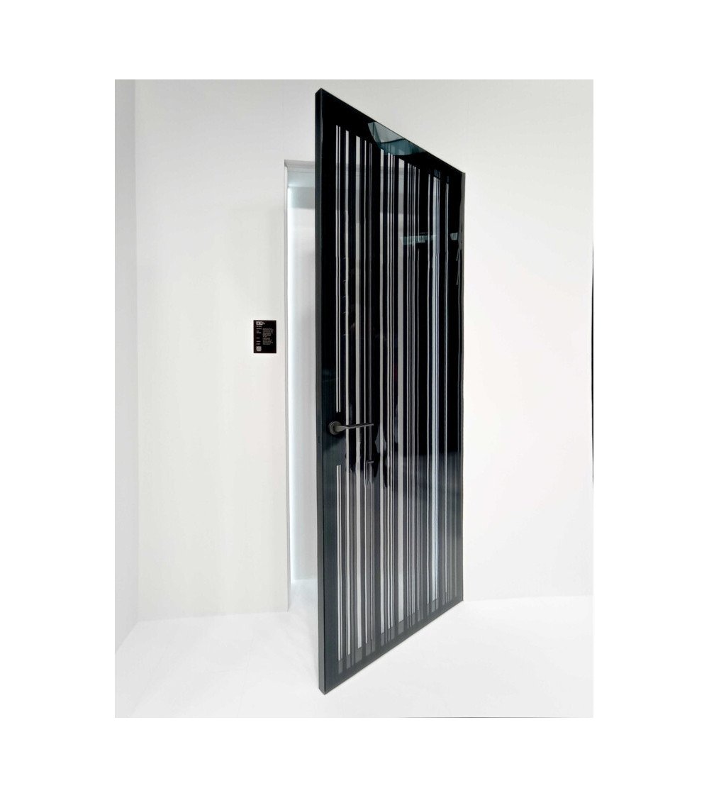 TBL nematomos stiklinės durys